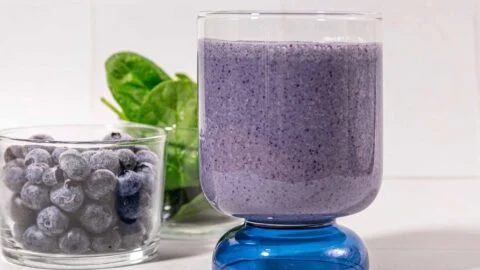 Benefits of blueberry and spinach smoothie 