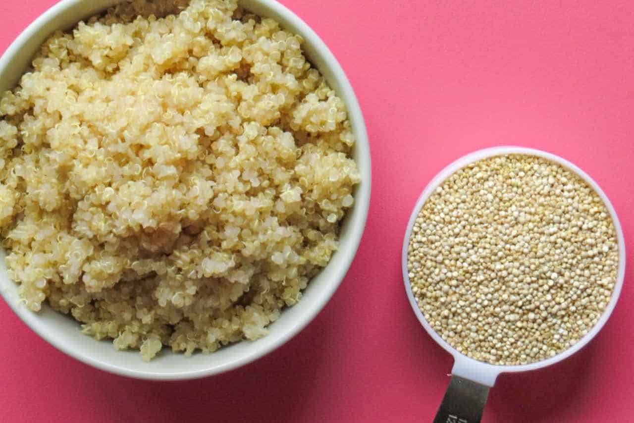 Quinoa nutrition facts 100g (Cooked vs Uncooked)